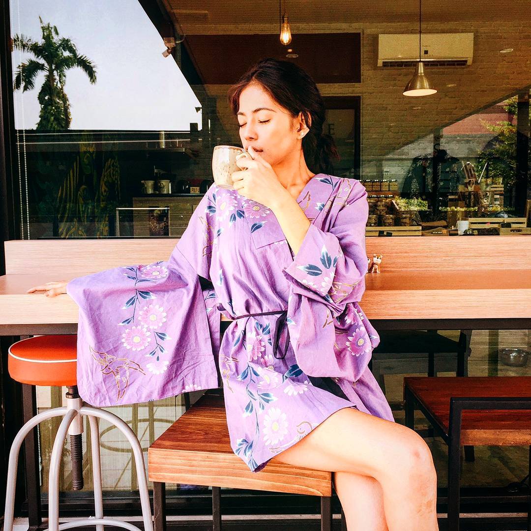 Customer wearing Sumo Vintage